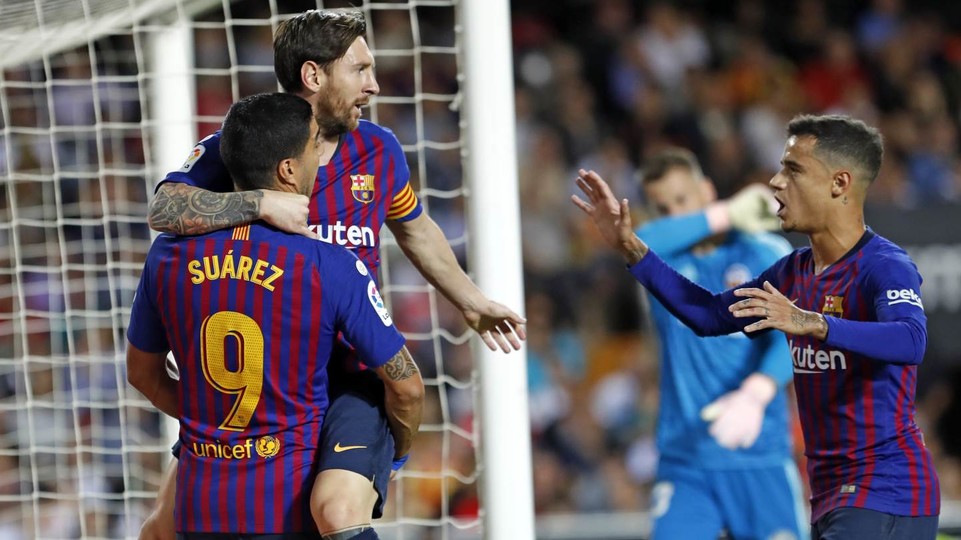 Messi, Suárez and Coutinho celebrate the goal from the Barça captain (Photo by: Miguel Ruiz / FCB)